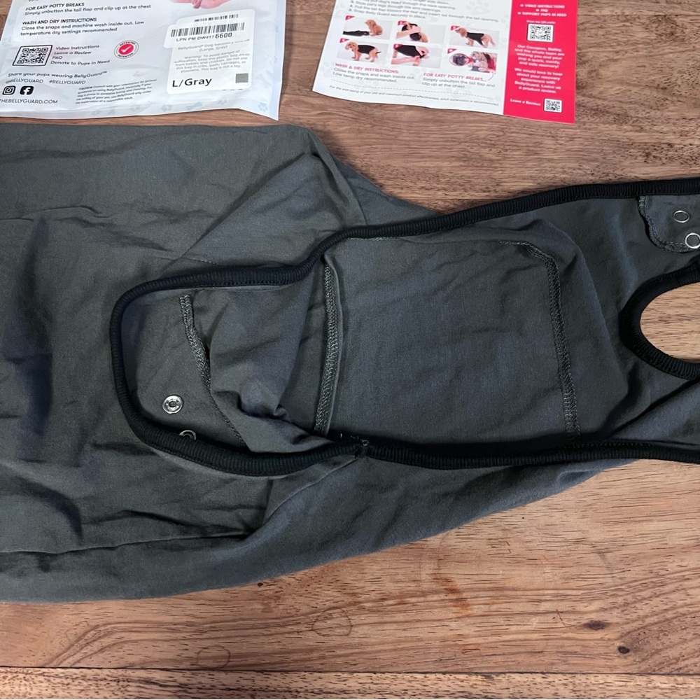 EUC BellyGuard Size Large Dog Recovery Suit for Spay/Neuter Surgery Puppies - Picture 7 of 14